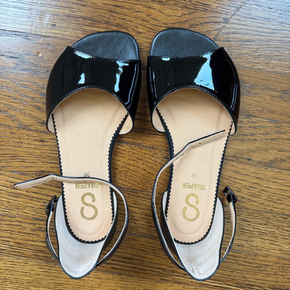 NEW WITHOUT BOX Shapen Barefoot Shoes Lily 36 Wide Black